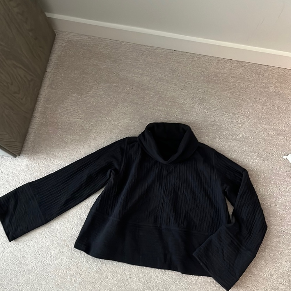 Cowl neck lululemon sweater. Charcoal, small, cropped, flare sleeves, detailing